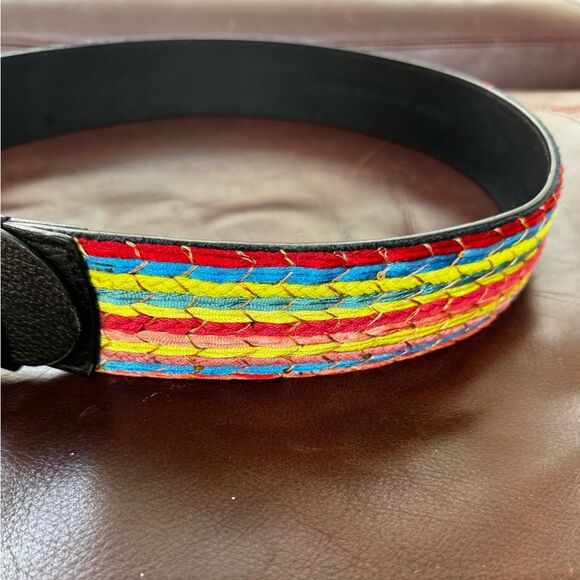 💥Chico’s Genuine Leather Belt – Multicolor Woven Accent, Size M - Picture 3 of 6